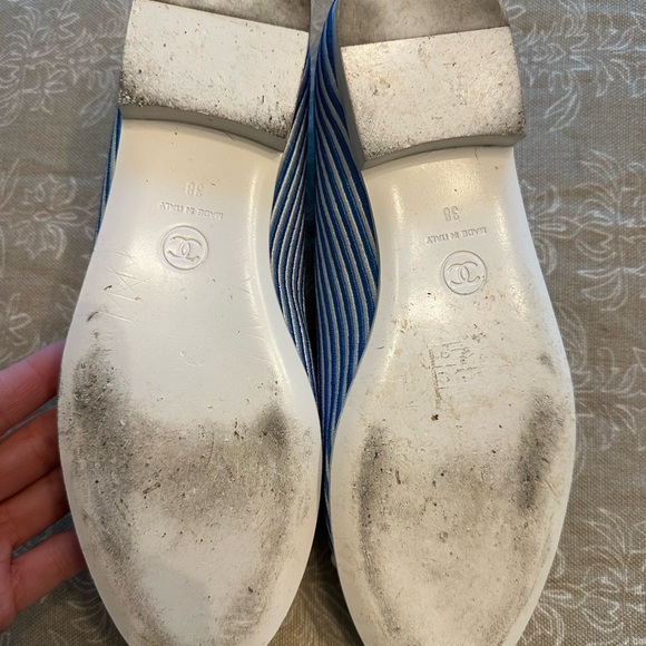 Chanel Resort Collection blue and white striped ballet flats - Picture 2 of 3